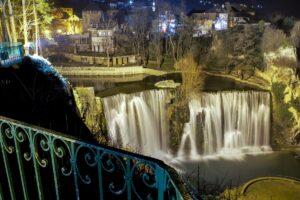 2025/01/images/tour_1828/vodopad-jajce-11-300x200-large.jpg