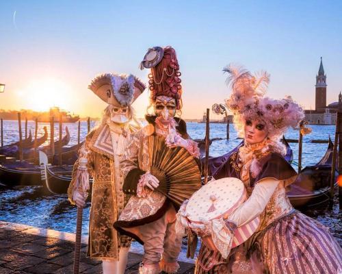 2026/01/images/tour_2096/20200126160214veneziacarnevale-large.jpg