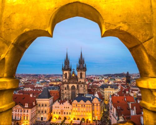 2026/02/images/tour_2062/prag-panorama-crkva-large.jpg